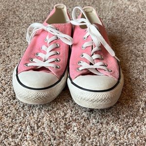 Pink Converse Low